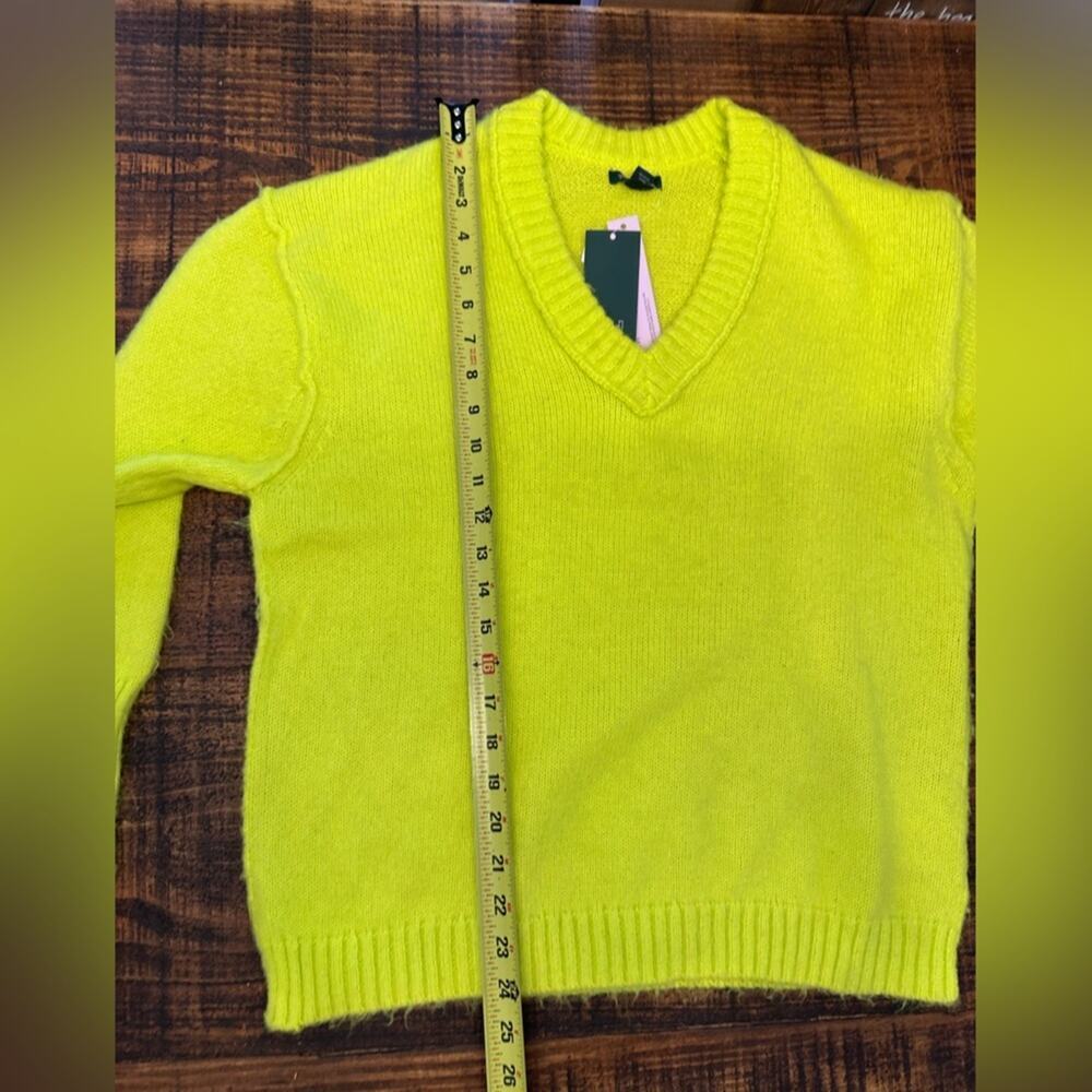 NWT- Wild Fable V Neck Pullover Sweater - Picture 4 of 4